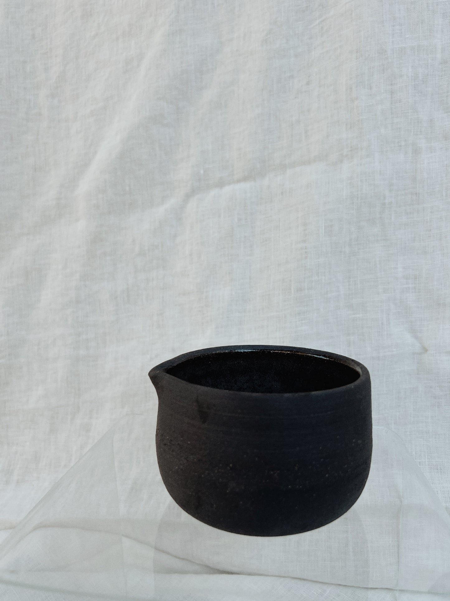 Black Clay Matcha Bowl