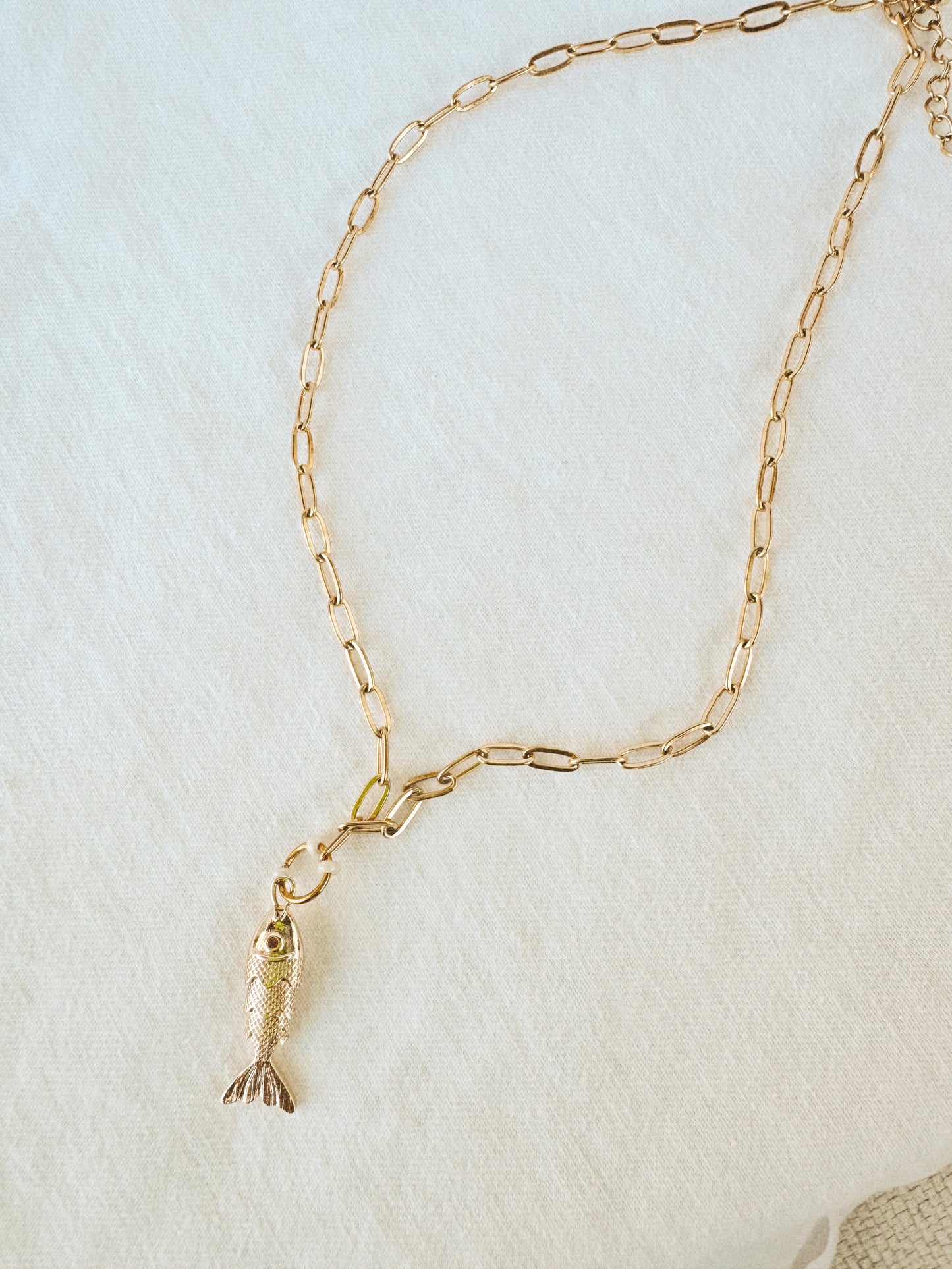 Isda Necklace