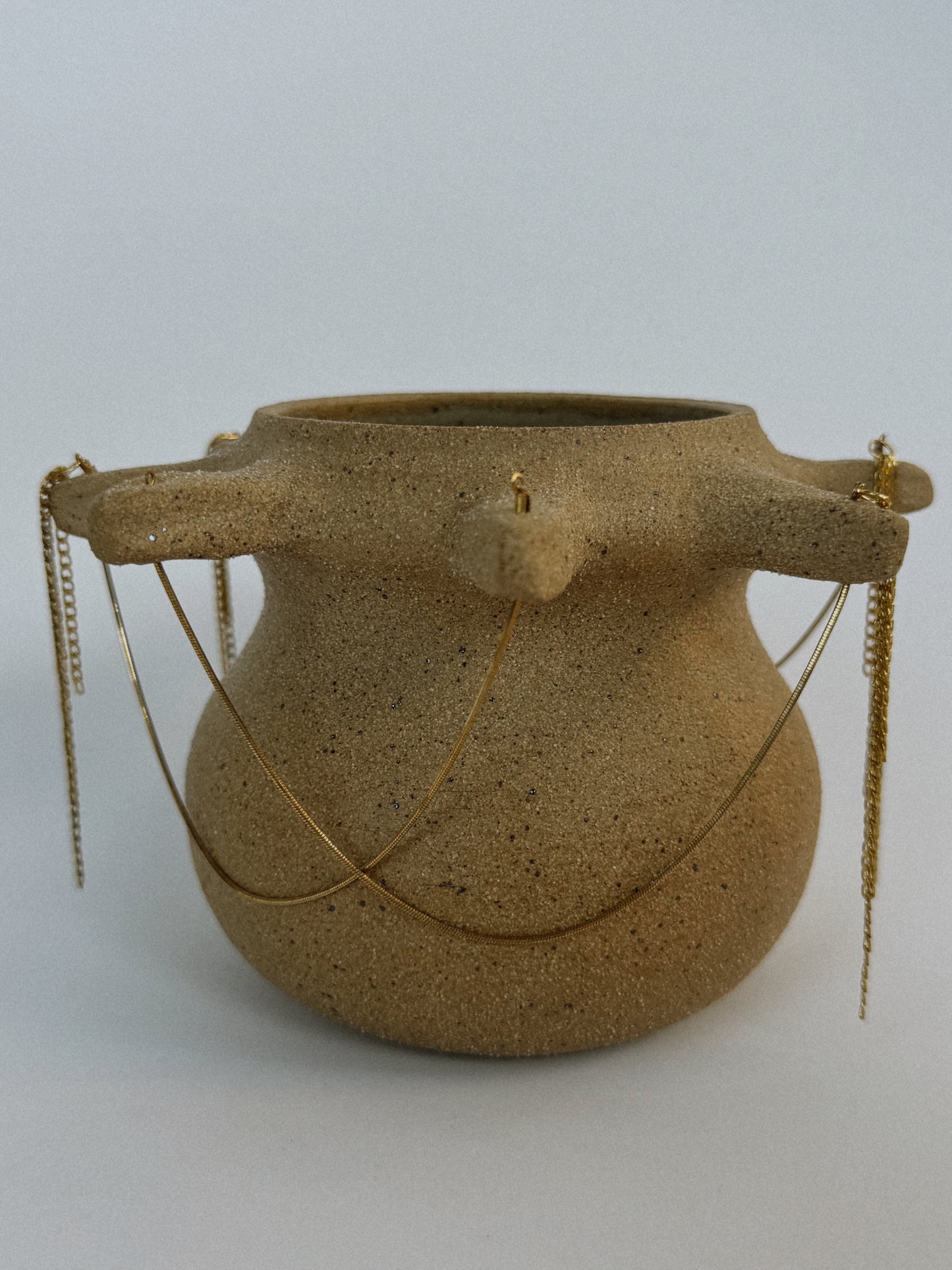 Walo Chain Vase