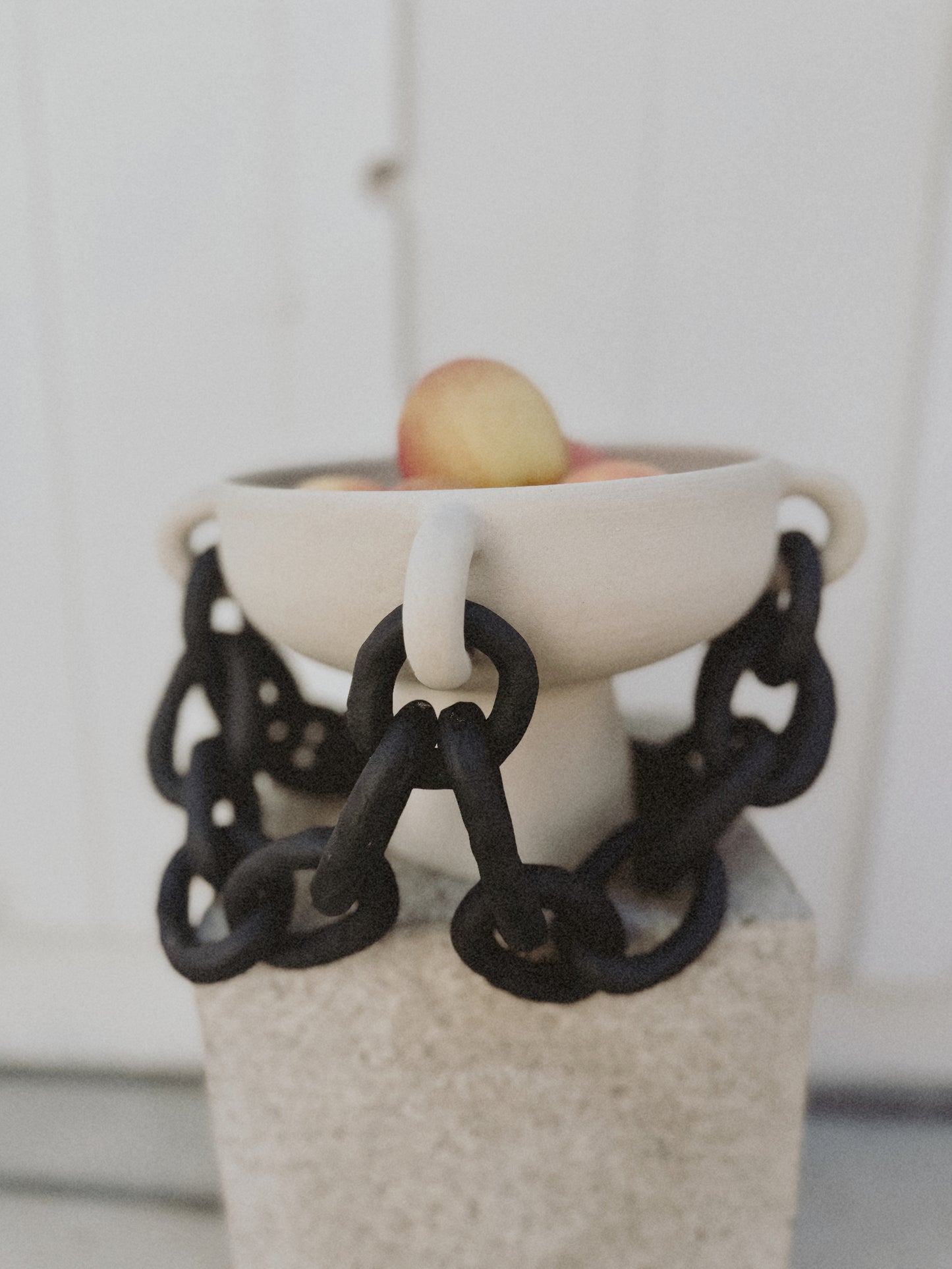 B&W Chain Fruit Bowl