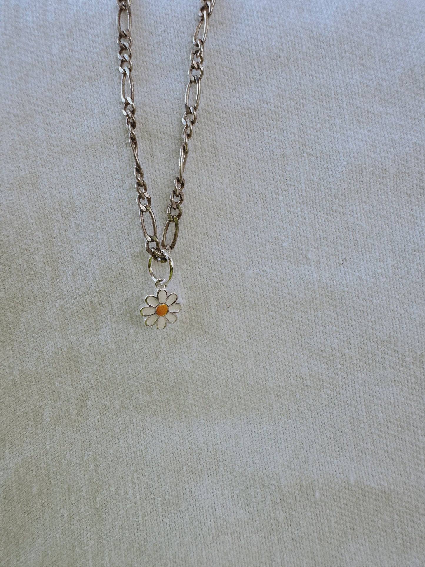 Daisy Necklace